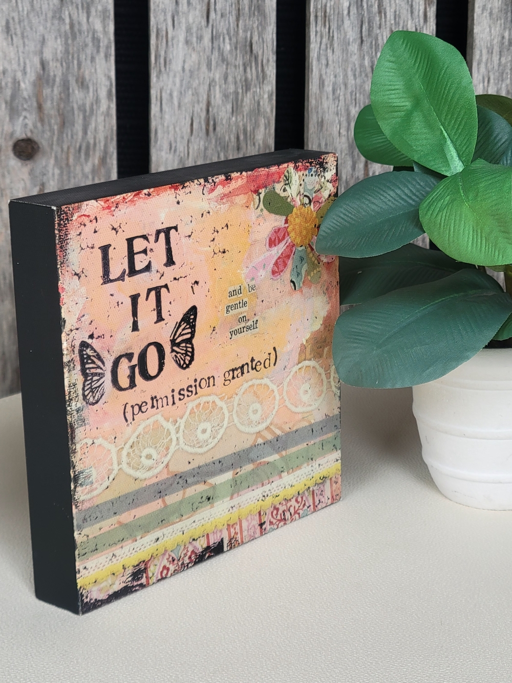 Let It Go Decorative Plaque -Demdaco Inspirational Home Art in Peach - Picture 2 of 6
